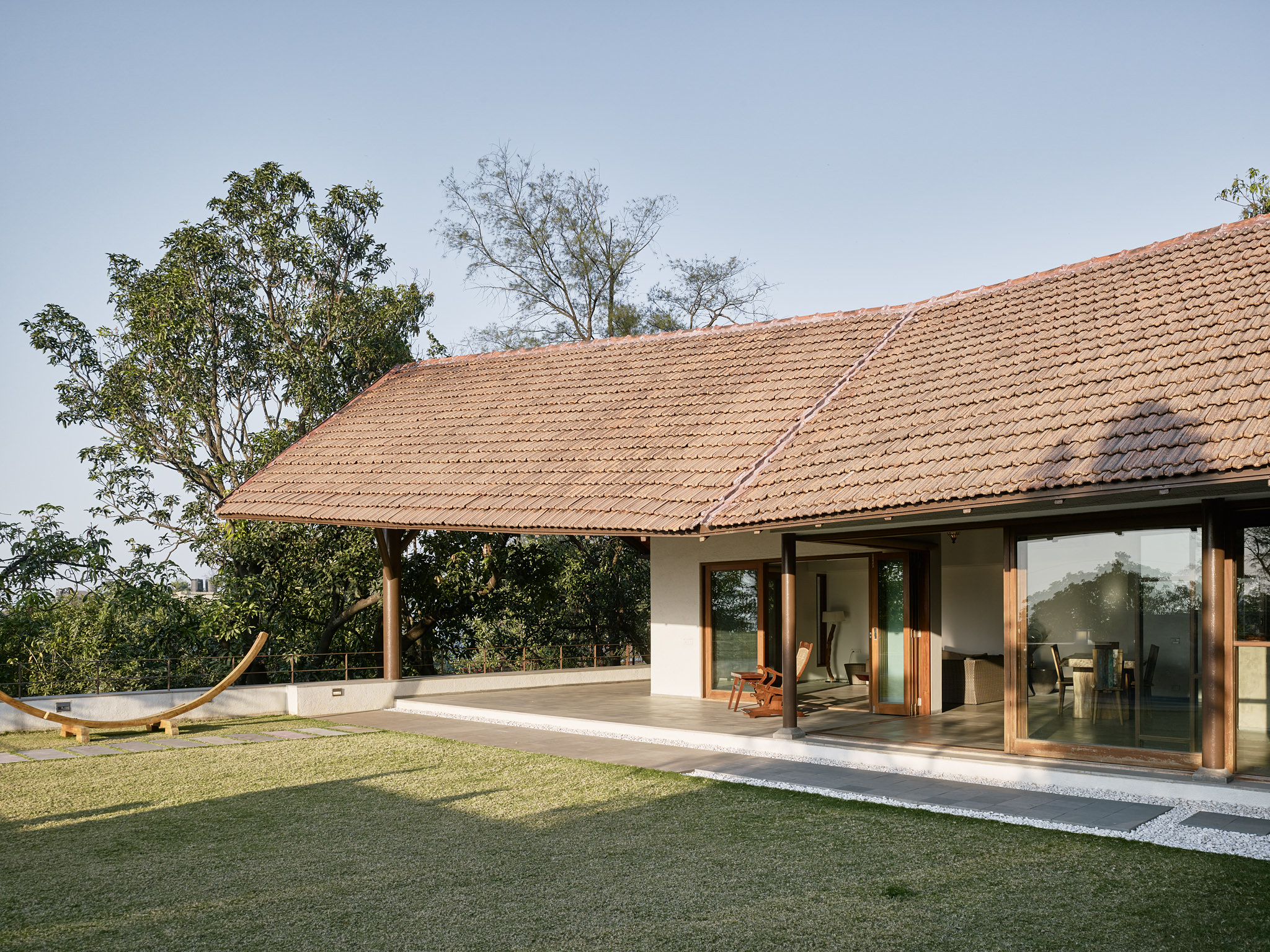 E15539 · Opolis Khandala House